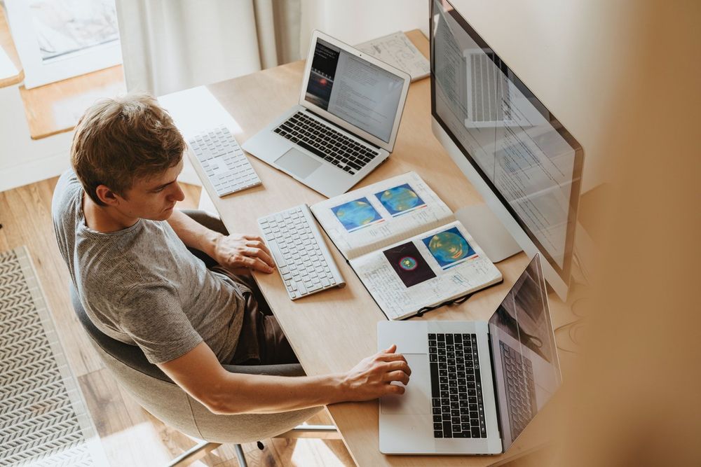 5-tips-for-implementing-effective-hybrid-work-from-home-policies
